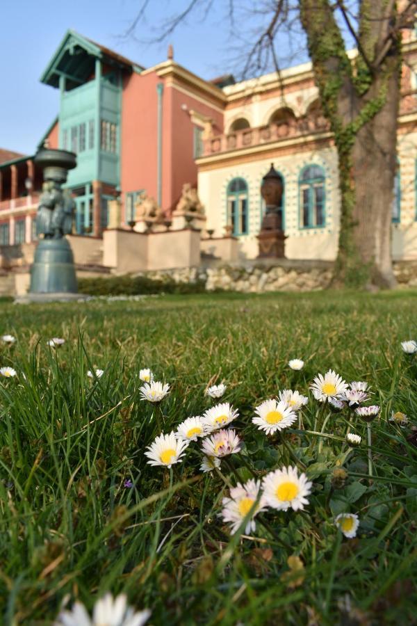 Zsolnay Negyed Vendeghaza Apart otel Peçuy Dış mekan fotoğraf