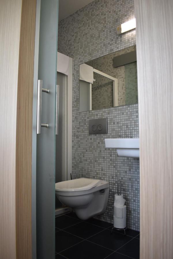 Zsolnay Negyed Vendeghaza Apart otel Peçuy Dış mekan fotoğraf
